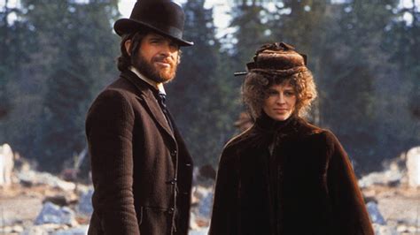 Czy McCabe & Mrs. Miller to film o rozpadającej się miłości i poszukiwaniu fortuny w dzikim Zachodzie?